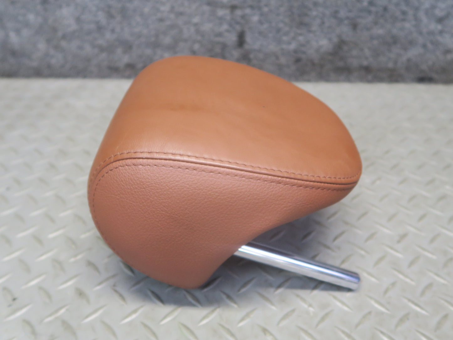2003-2010 Porsche Cayenne 957 Rear Left Center Right Seat Leather Headrest Set