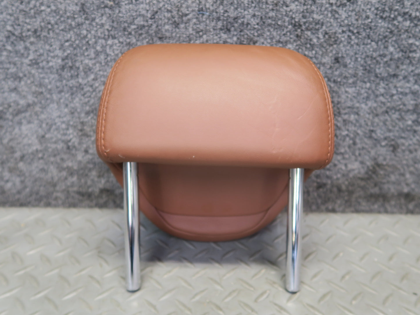 2003-2010 Porsche Cayenne 957 Rear Left Center Right Seat Leather Headrest Set