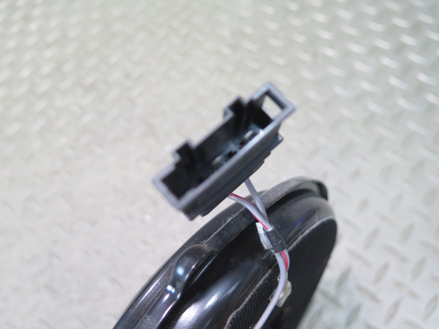 2003-2010 Porsche Cayenne 955 Front Left & Right Door Bose Speaker Set of 2