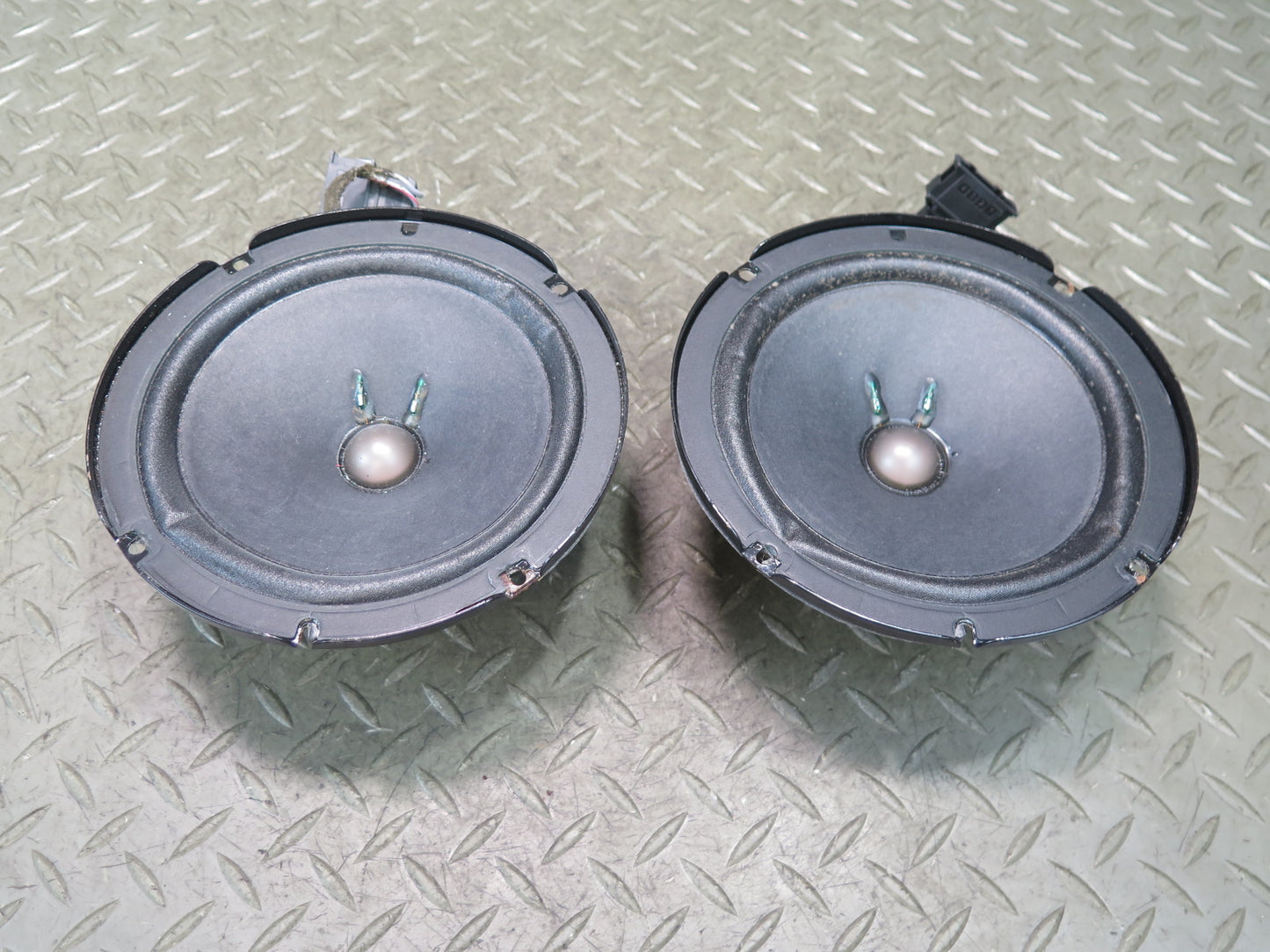 2003-2010 Porsche Cayenne 957 Rear Left & Right Door Bose Speaker Set of 2