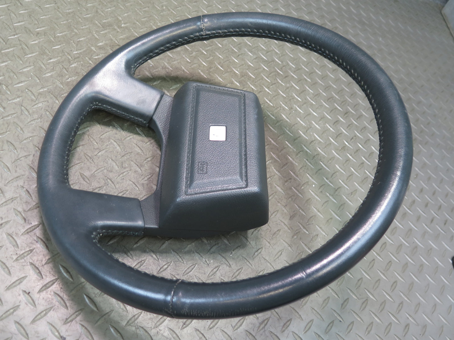 85-86 Toyota Cressida MX73 Leather Steering w Horn Pad Gray 45K Miles OEM