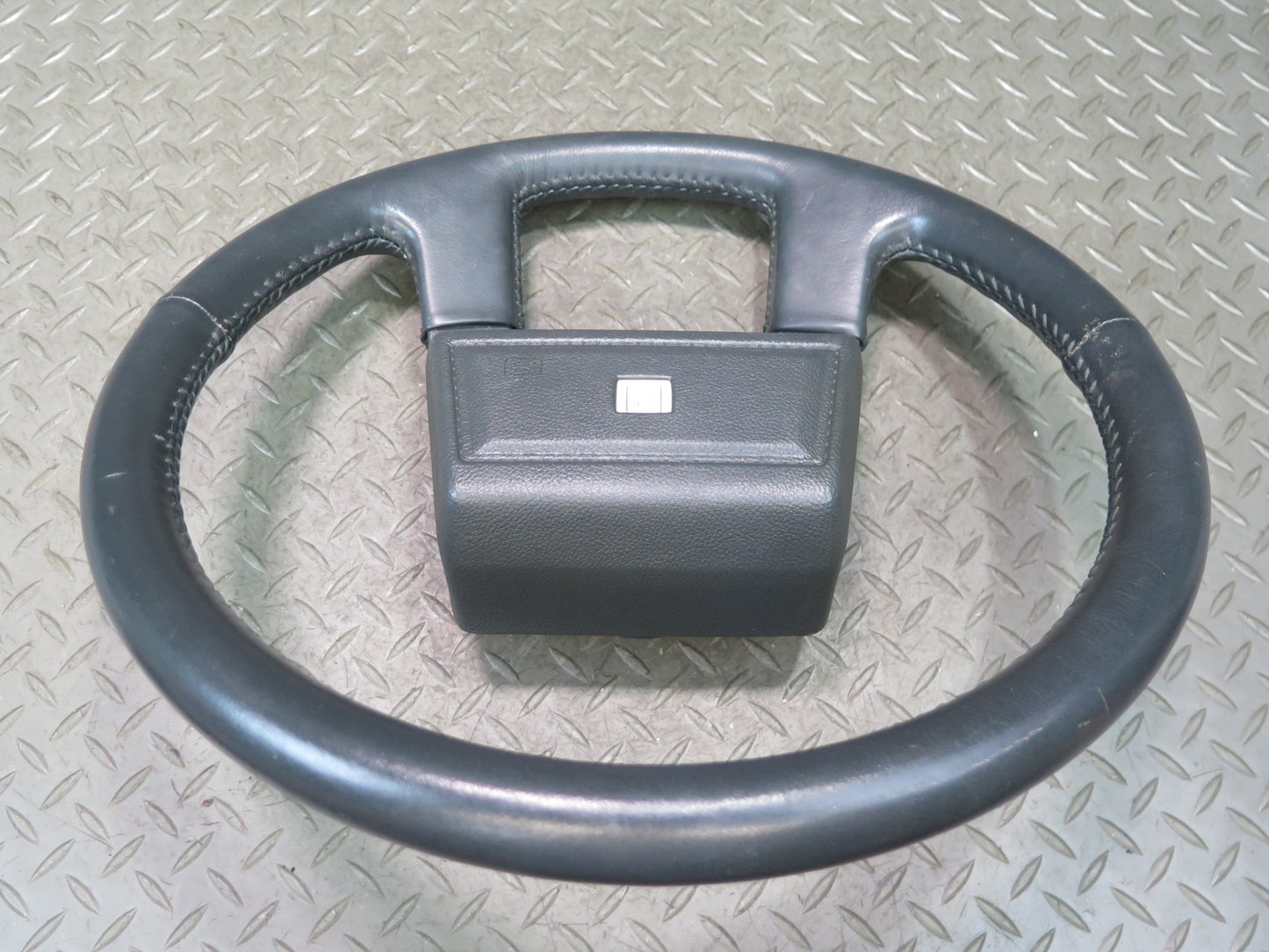 85-86 Toyota Cressida MX73 Leather Steering w Horn Pad Gray 45K Miles OEM