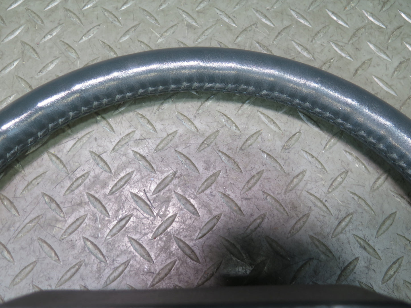 85-86 Toyota Cressida MX73 Leather Steering w Horn Pad Gray 45K Miles OEM