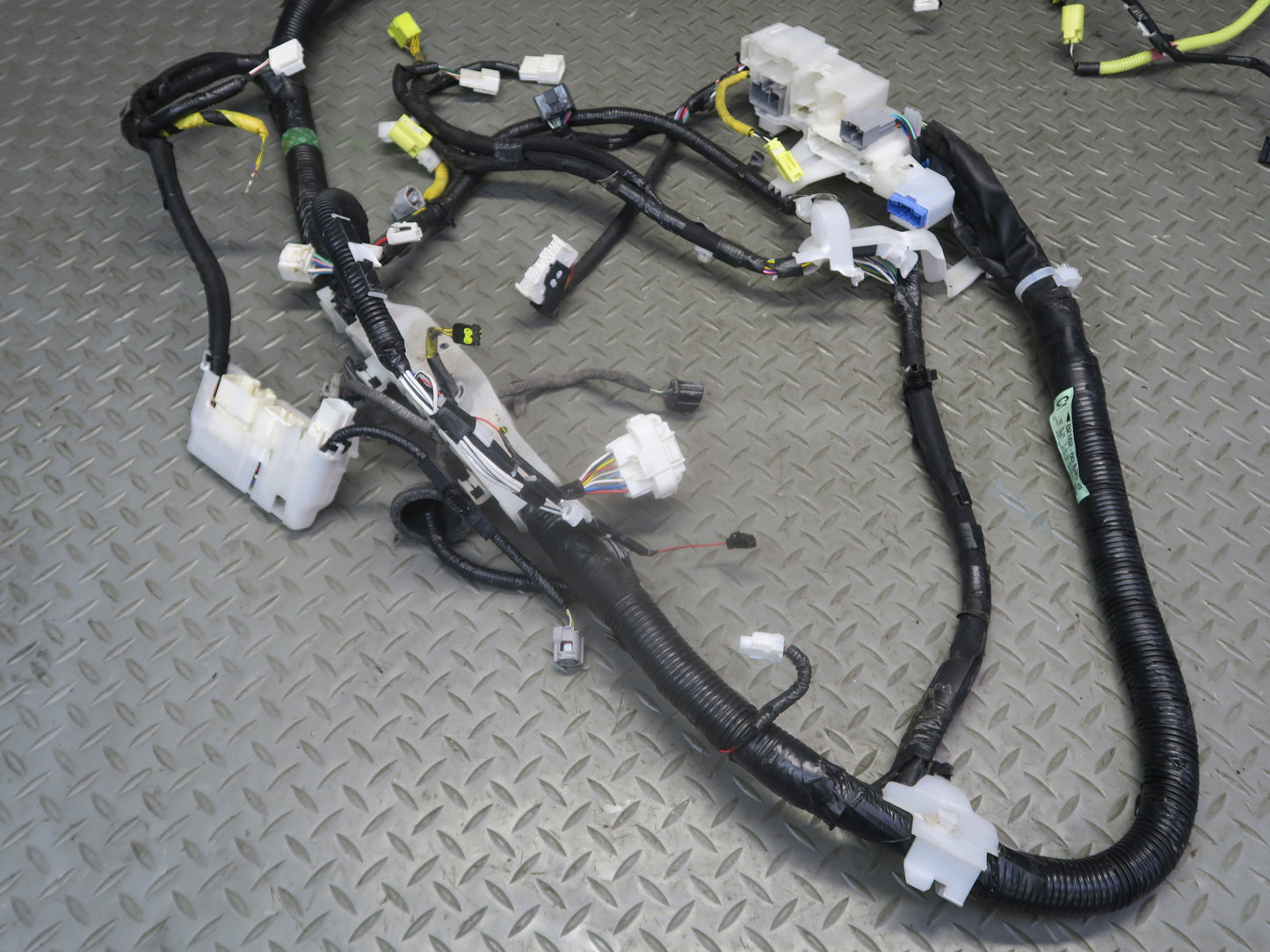 2010-2013 Lexus URJ150L GX460 Left Side Body Frame Floor Wire Wiring Harness