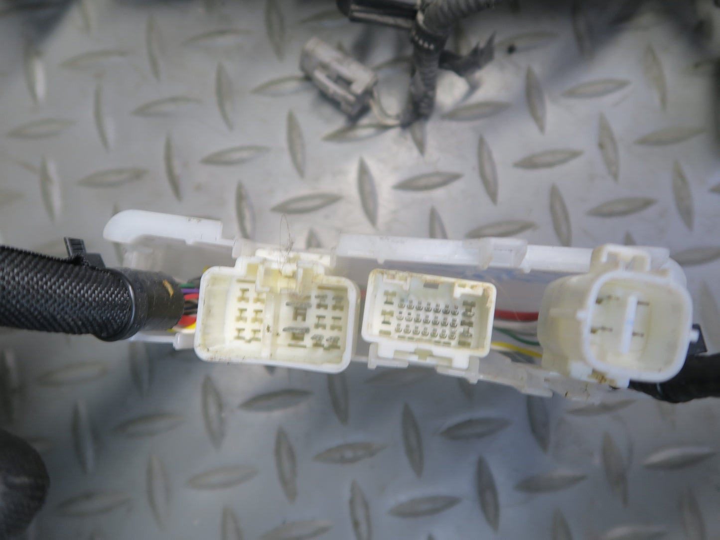2010-2013 Lexus URJ150L GX460 Left Side Body Frame Floor Wire Wiring Harness