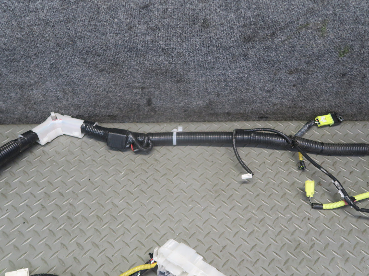 2010-2013 Lexus URJ150L GX460 Left Side Body Frame Floor Wire Wiring Harness