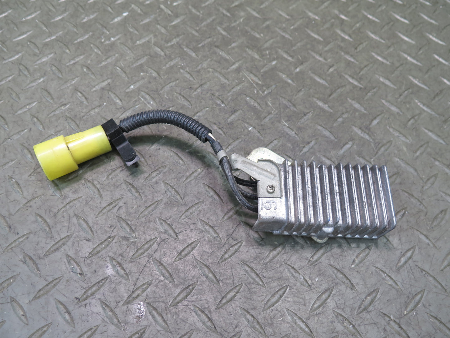 84-88 Toyota Cressida MX73 Fuel Pump Resistor 28515-43030 OEM