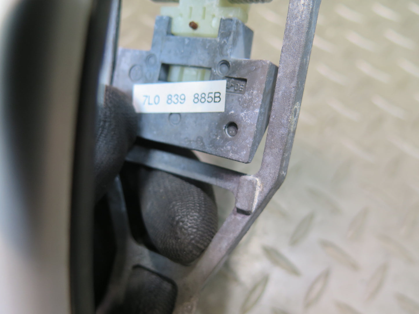 2003-2010 Porsche Cayenne 957 Rear Left & Right Door Exterior Handle Set of 2