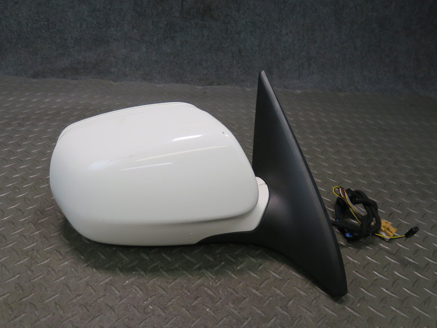 2008-2010 Porsche Cayenne 957 Right Exterior Side View Heated Mirror Sand White