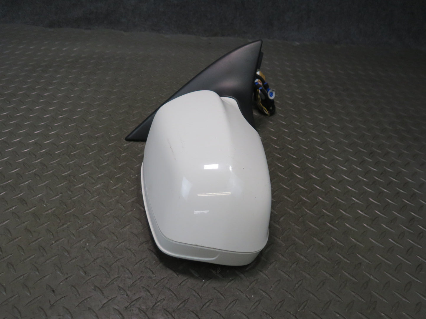 2008-2010 Porsche Cayenne 957 Right Exterior Side View Heated Mirror Sand White