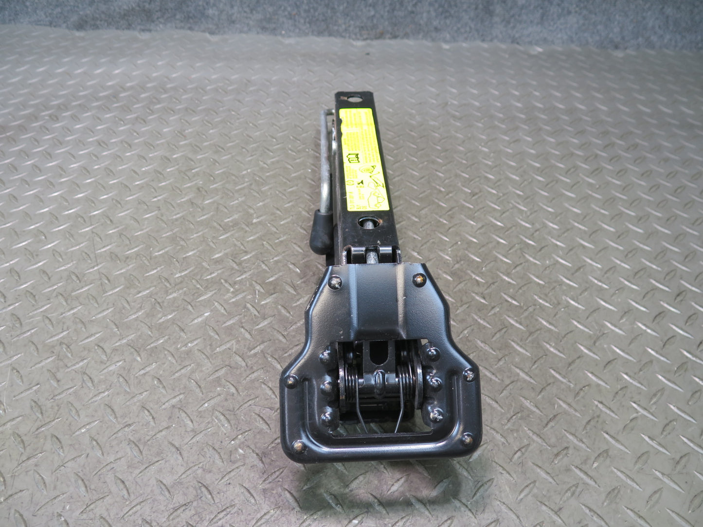 2003-2010 Porsche Cayenne 957 Emergency Spare Tire Lift Jack Tool KIT w Foam