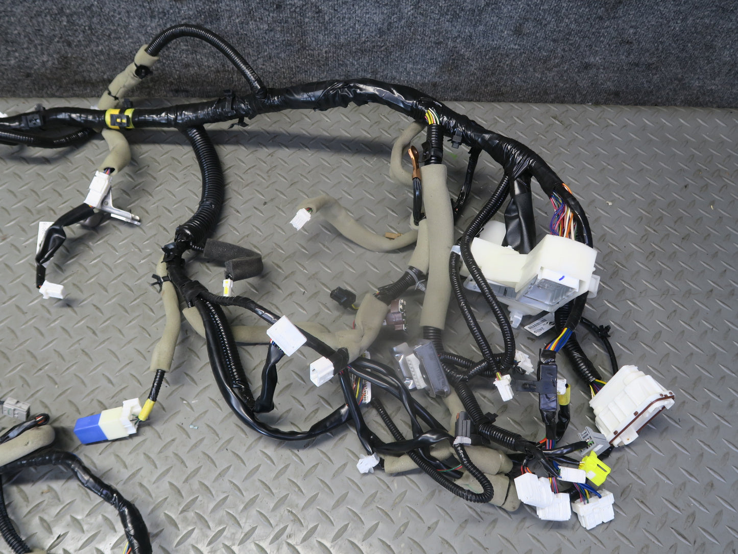12-15 Nissan Z34 370Z Coupe M/T Base Main Dash Dashboard Wire Wiring Harness OEM
