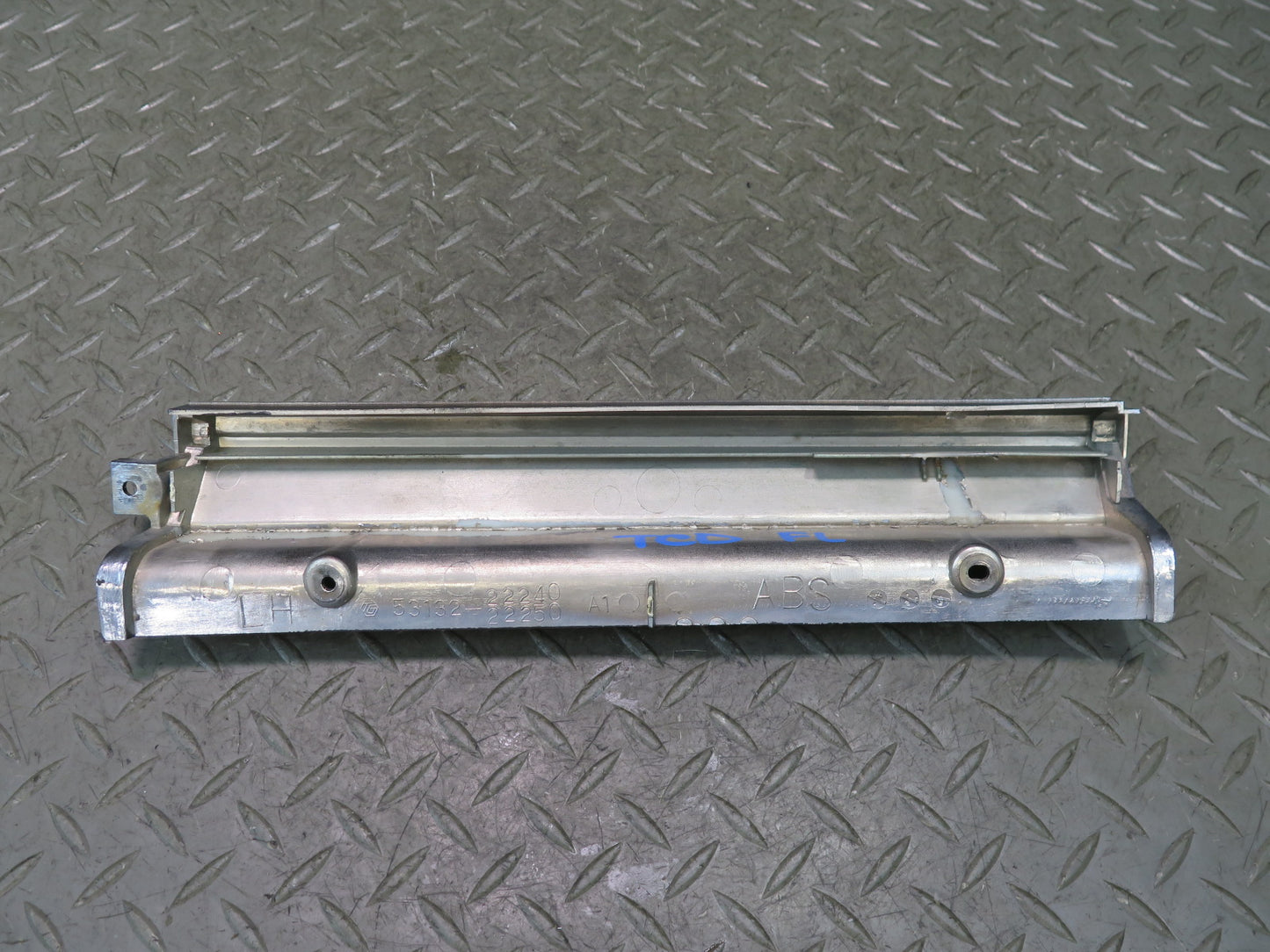 84-88 Toyota Cressida MX73 Front Left Under Headlight Panel Molding Trim OEM