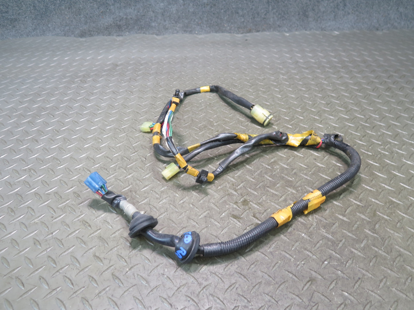 84-86 Toyota Cressida MX73 Sedan Rear Right Door Wire Wiring Harness OEM