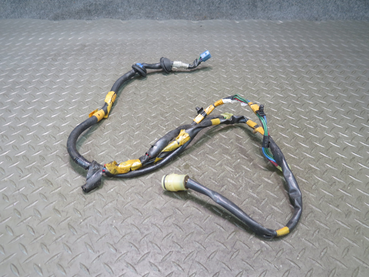 84-86 Toyota Cressida MX73 Sedan Rear Right Door Wire Wiring Harness OEM