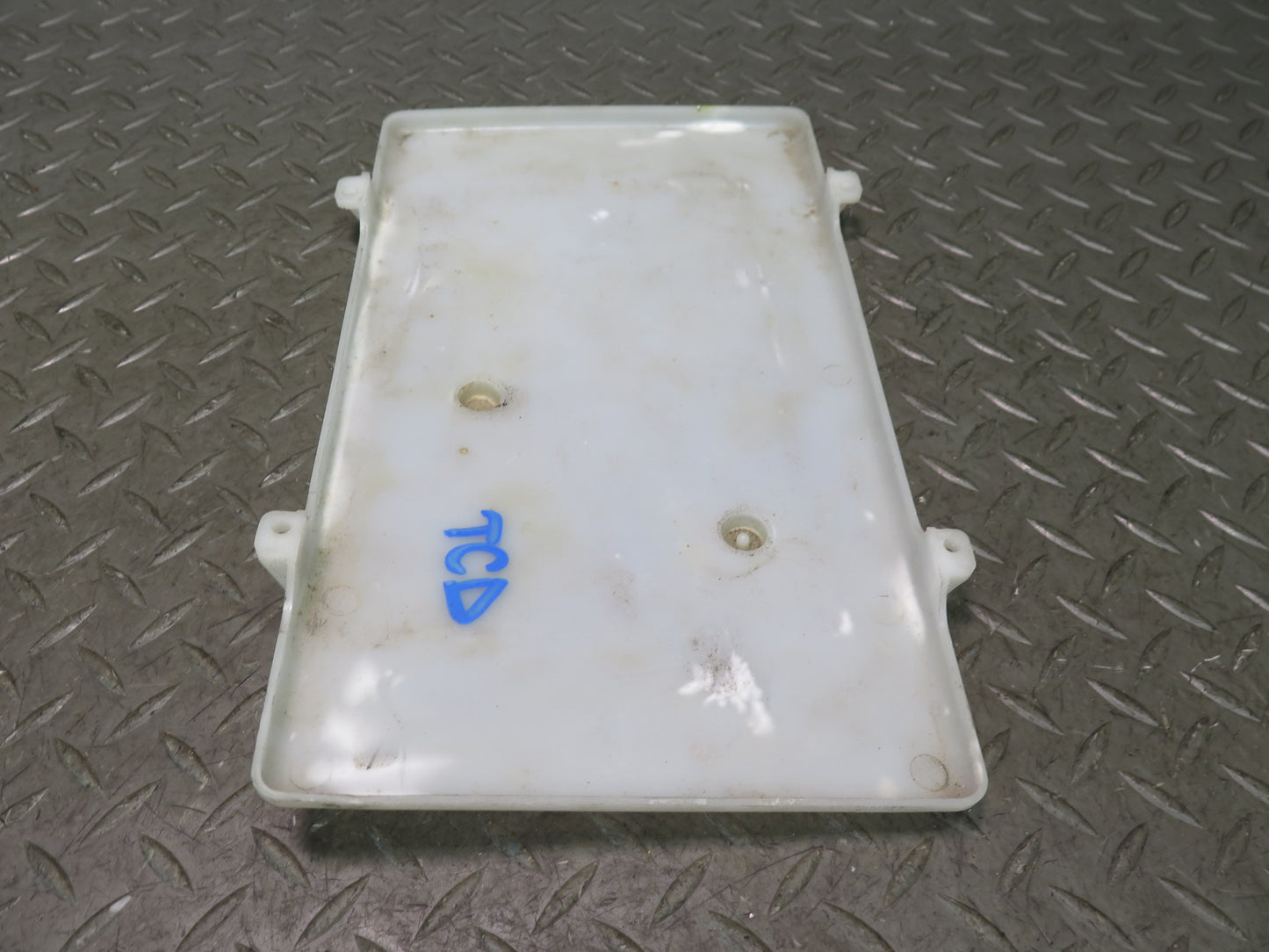 84-88 Toyota Cressida MX73 Battery Tray Support w Mounting Holders Set OEM