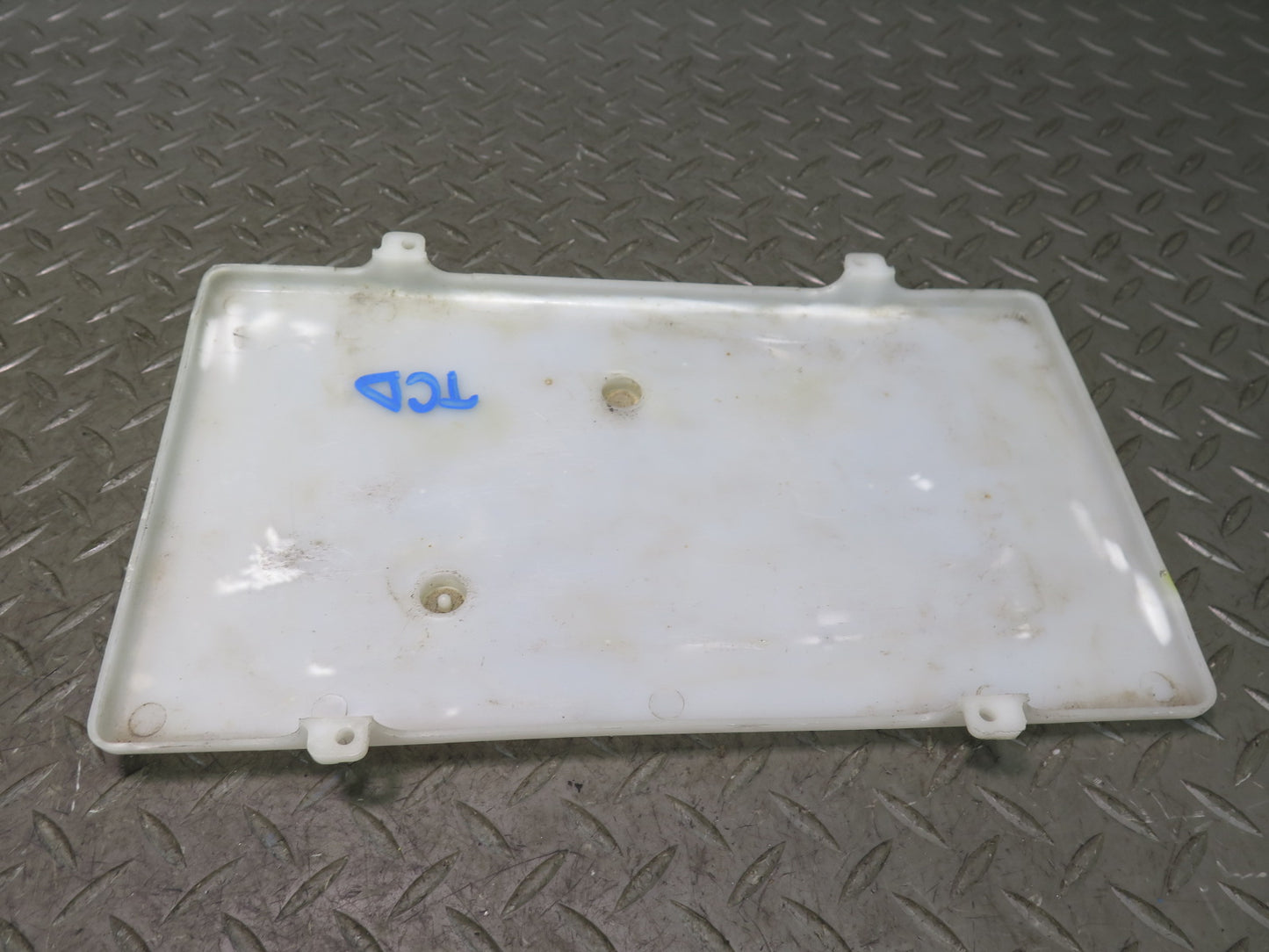 84-88 Toyota Cressida MX73 Battery Tray Support w Mounting Holders Set OEM