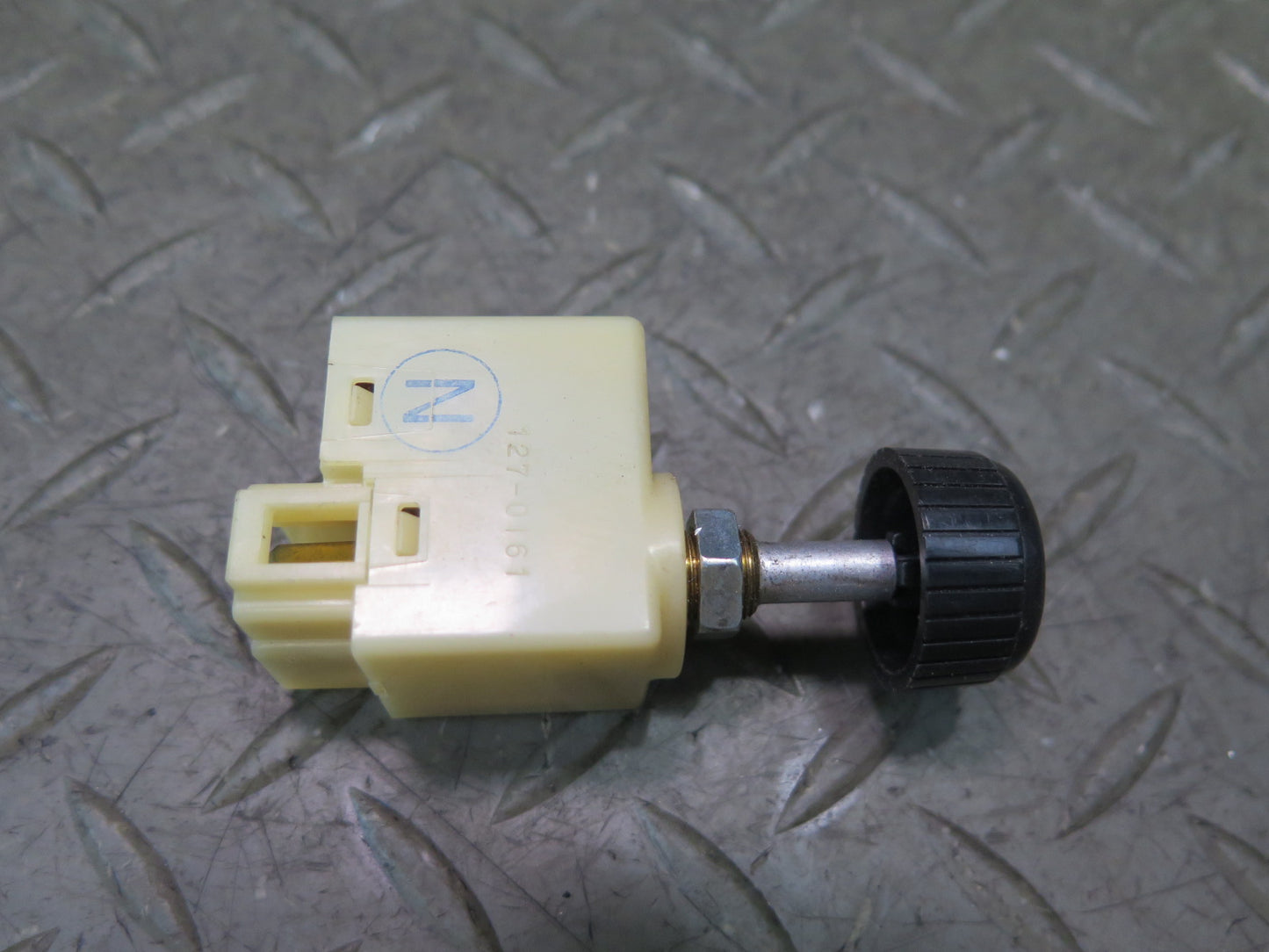 84-88 Toyota Cressida MX73 Instrument Cluster Light Dimmer Switch OEM