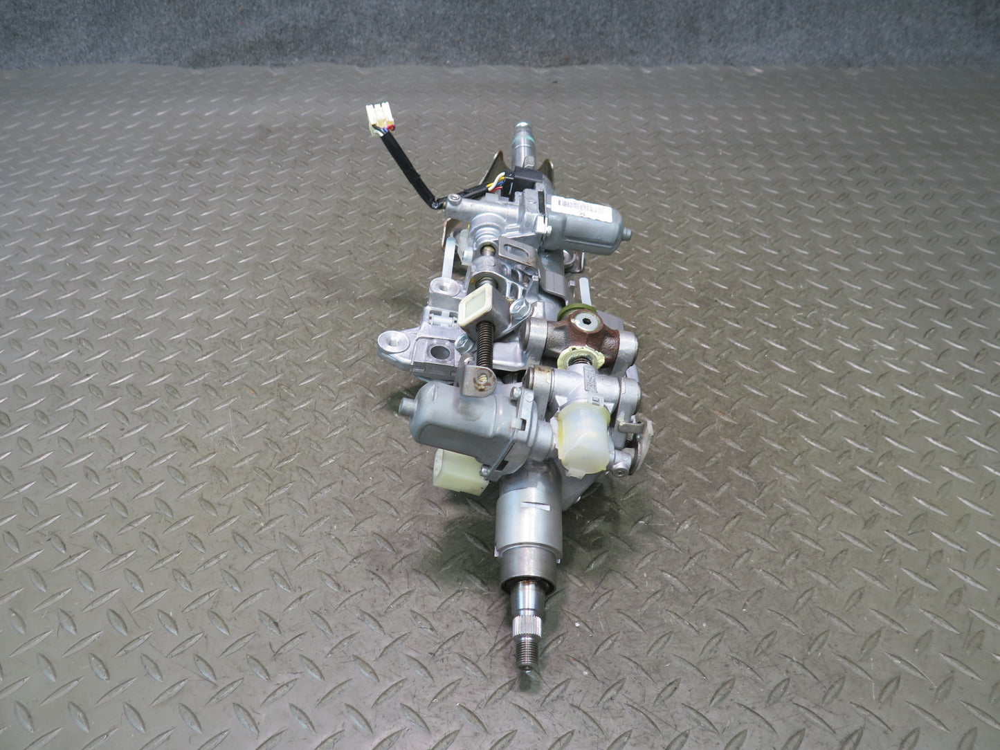 2010-2011 Lexus URJ150L GX460 Front Left Power Steering Column W/ Motor
