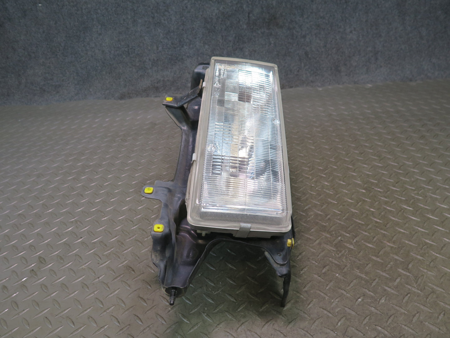84-86 Toyota Cressida MX73 Front Left Halogen Headlight Lamp 45K Miles OEM