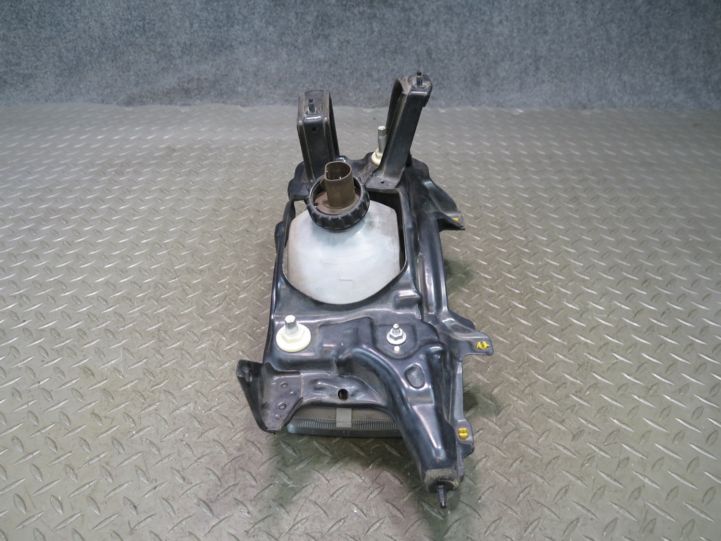 84-86 Toyota Cressida MX73 Front Left Halogen Headlight Lamp 45K Miles OEM