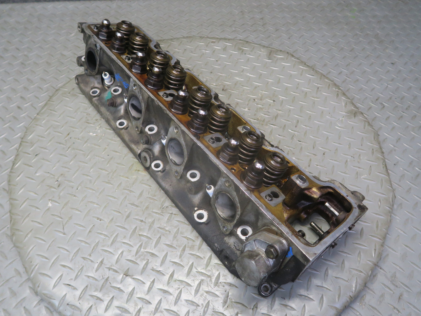 86-91 Mercedes W126 560 SEL 5.6L M117 117.968 Engine Right Cylinder Head OEM