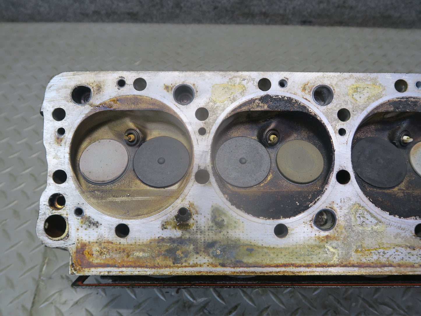 86-91 Mercedes W126 560 SEL 5.6L M117 117.968 Engine Right Cylinder Head OEM