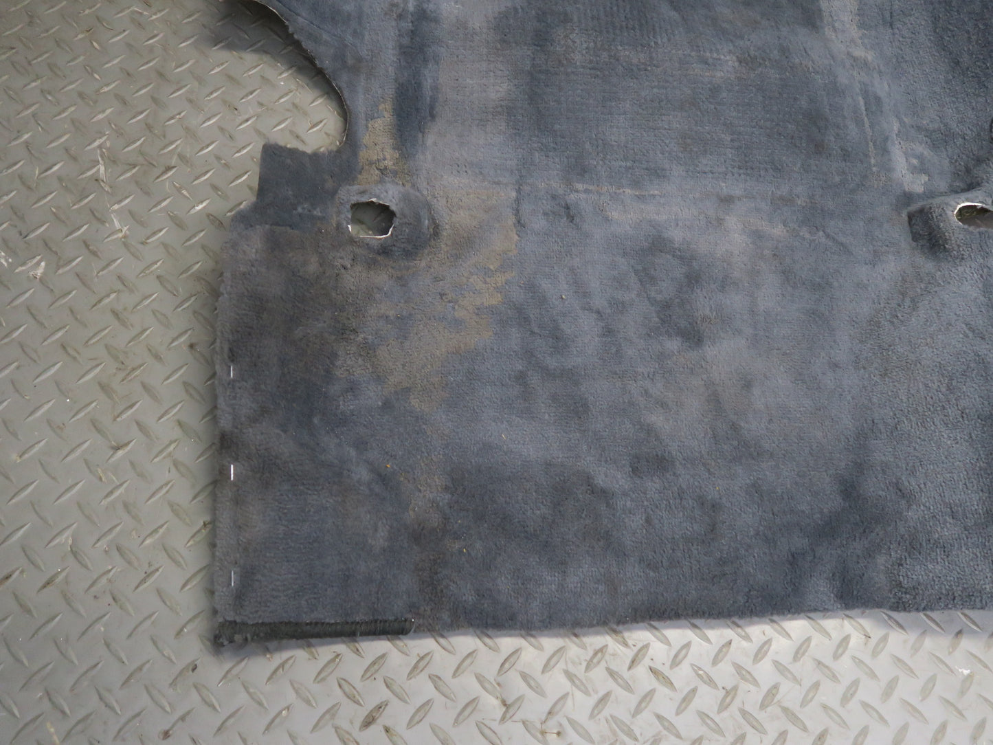 84-86 Toyota Cressida MX73 Sedan Set of 4 Interior Floor MAT Carpet Liner OEM