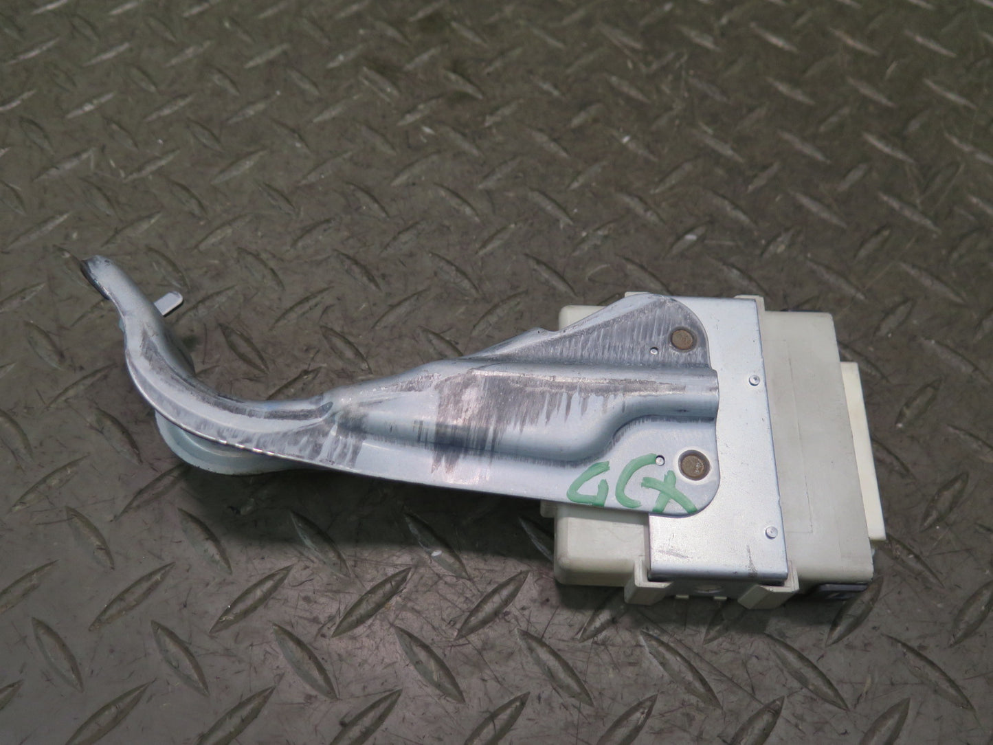 2010-2013 Lexus URJ150L GX460 Headlamp Swivel Computer Control Module Unit