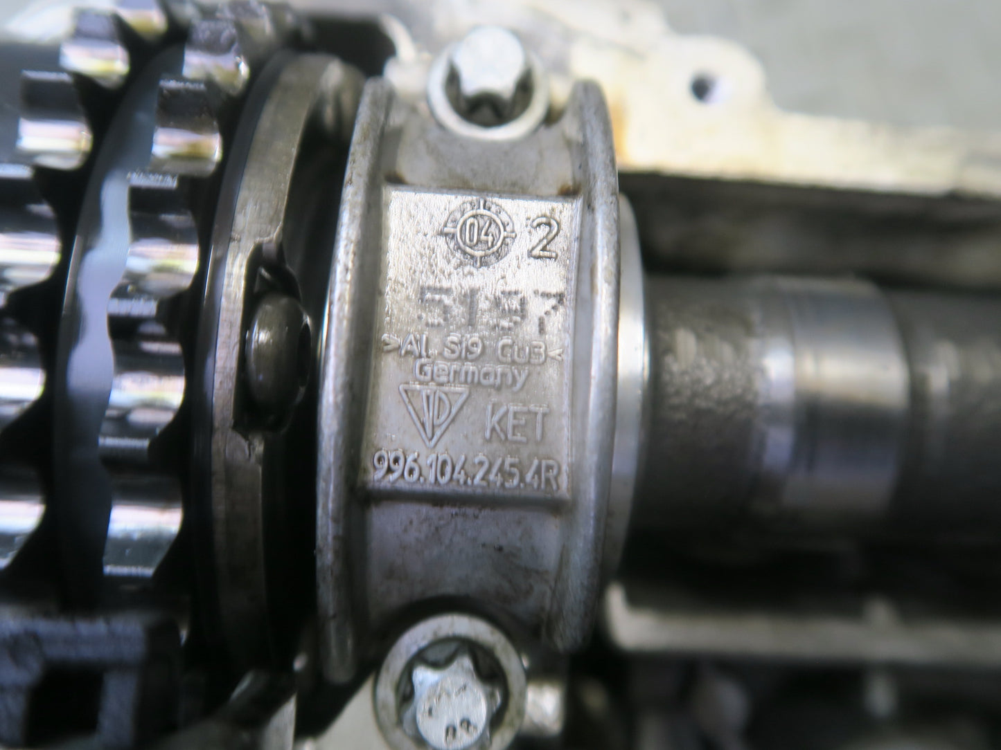 1999 Porsche 911 3.4L M96.01 Engine Right Cylinder Head w Camshafts & Cover 19k