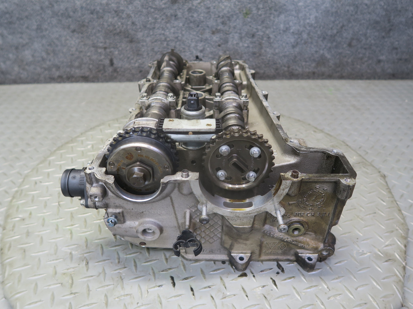 1999 Porsche 911 3.4L M96.01 Engine Right Cylinder Head w Camshafts & Cover 19k