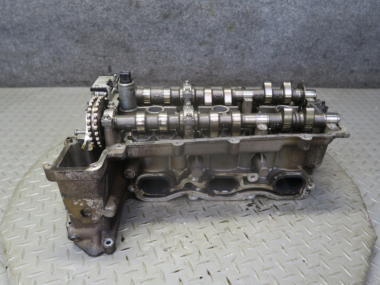 1999 Porsche 911 3.4L M96.01 Engine Right Cylinder Head w Camshafts & Cover 19k