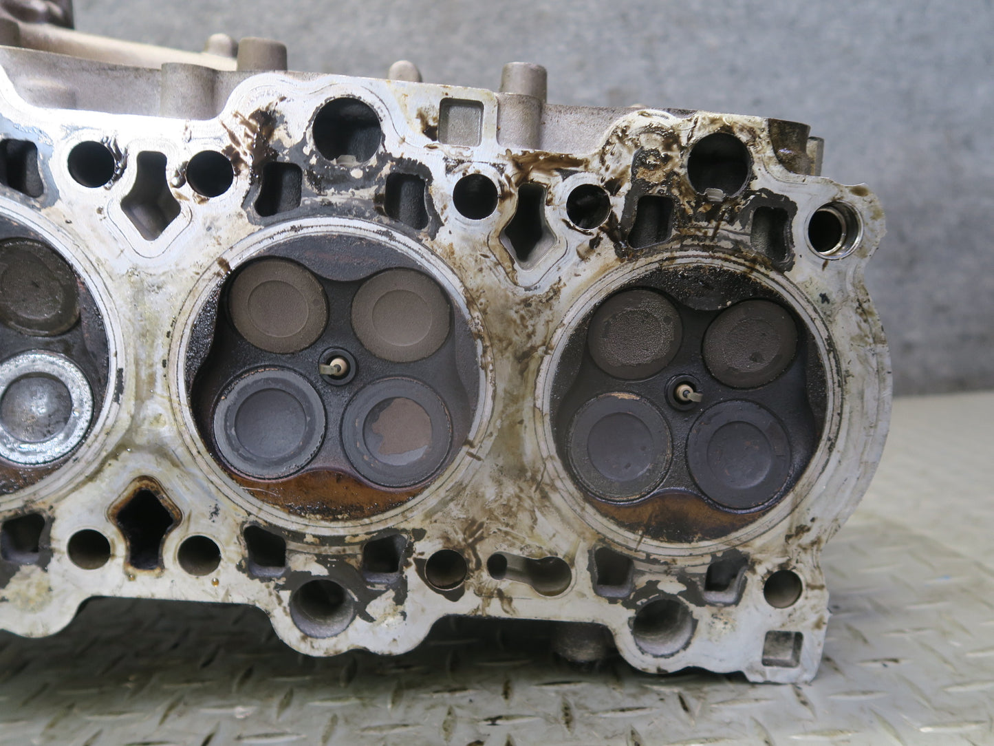 1999 Porsche 911 3.4L M96.01 Engine Right Cylinder Head w Camshafts & Cover 19k