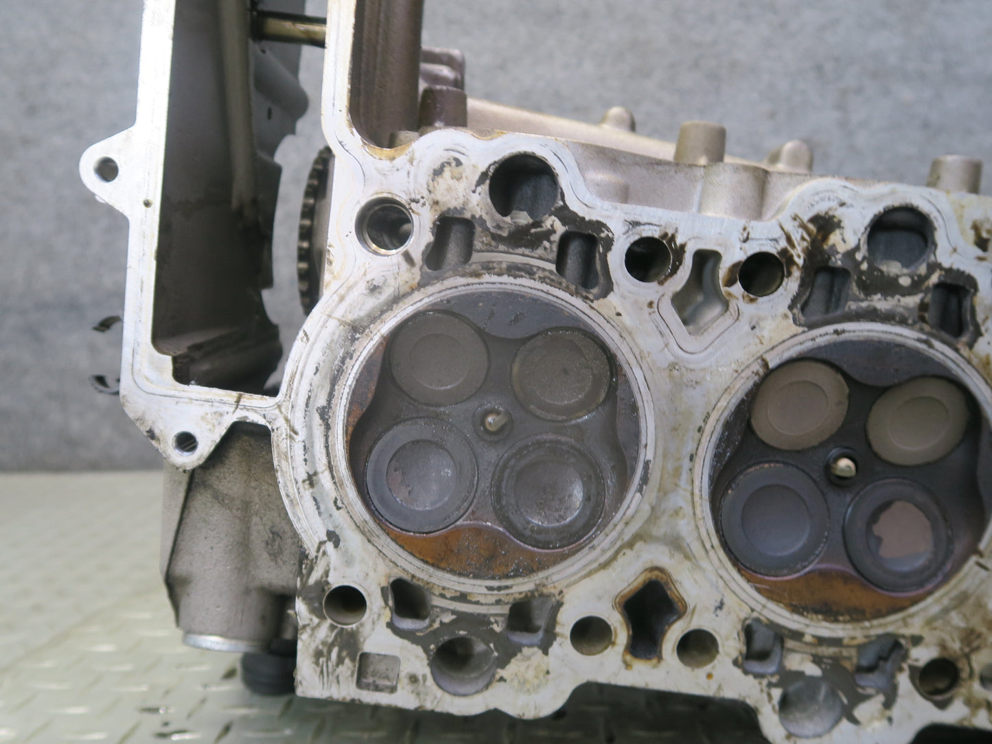 1999 Porsche 911 3.4L M96.01 Engine Right Cylinder Head w Camshafts & Cover 19k