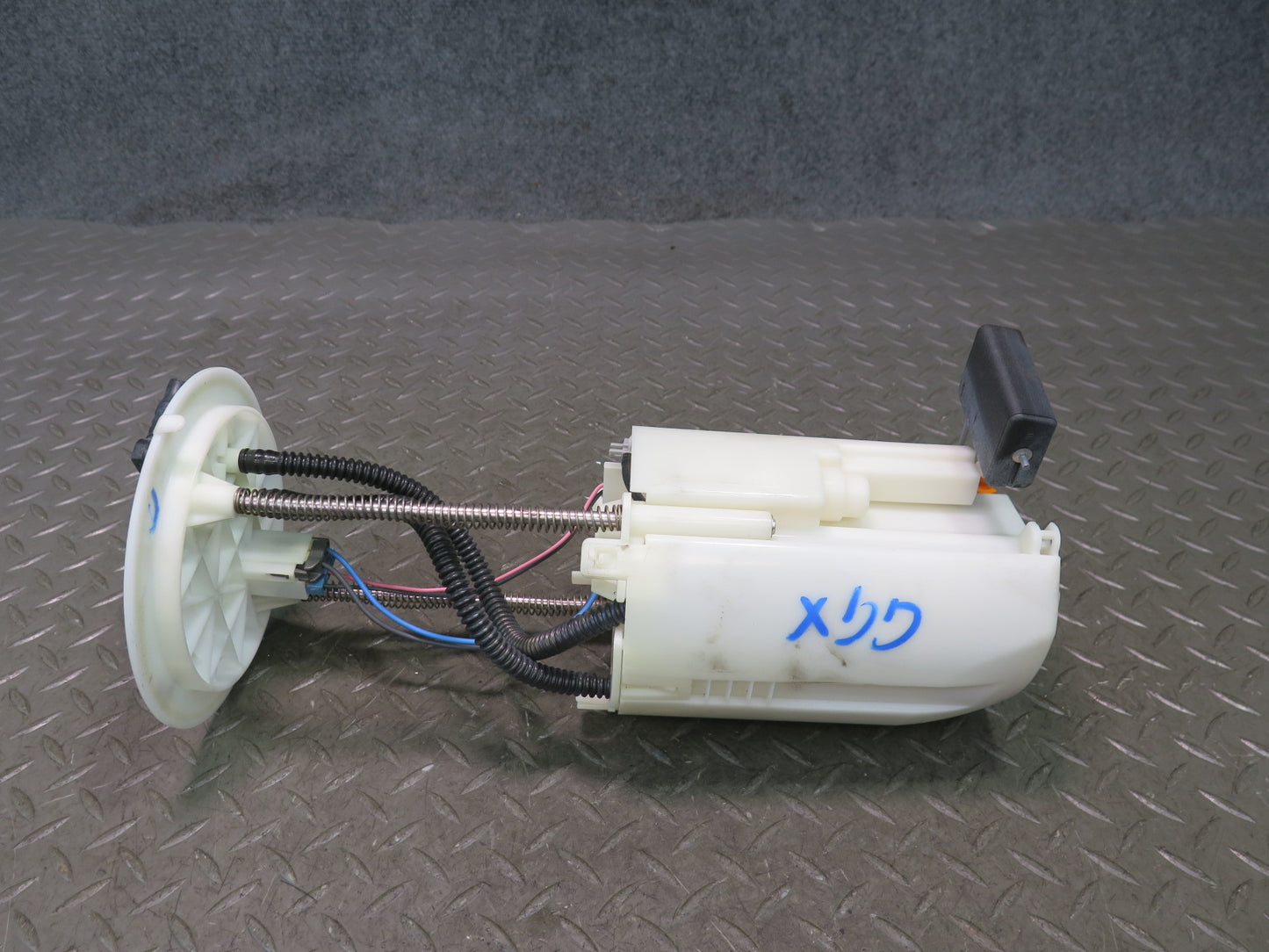 2010-2023 Lexus URJ150L GX460 Fuel Pump  Level Sensor Assembly 77020-35150