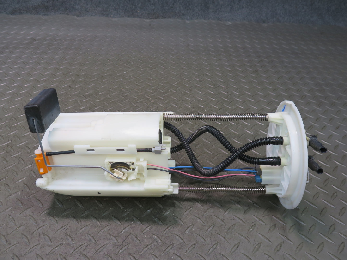 2010-2023 Lexus URJ150L GX460 Fuel Pump  Level Sensor Assembly 77020-35150