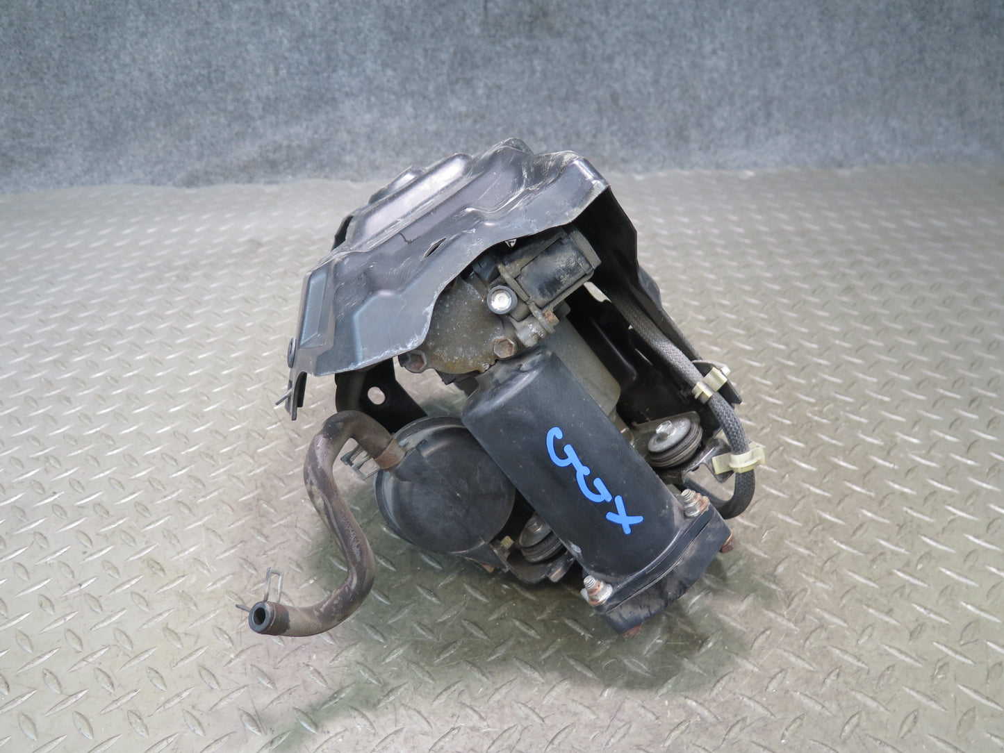 2010-2013 Lexus URJ150L GX460 Air Ride Suspension Compressor Pump Assembly