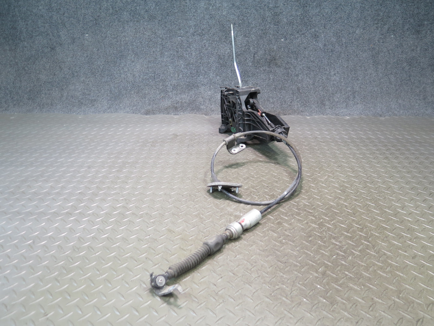2010-2013 Lexus URJ150L GX460 Automatic Transmission Shifter w Cable