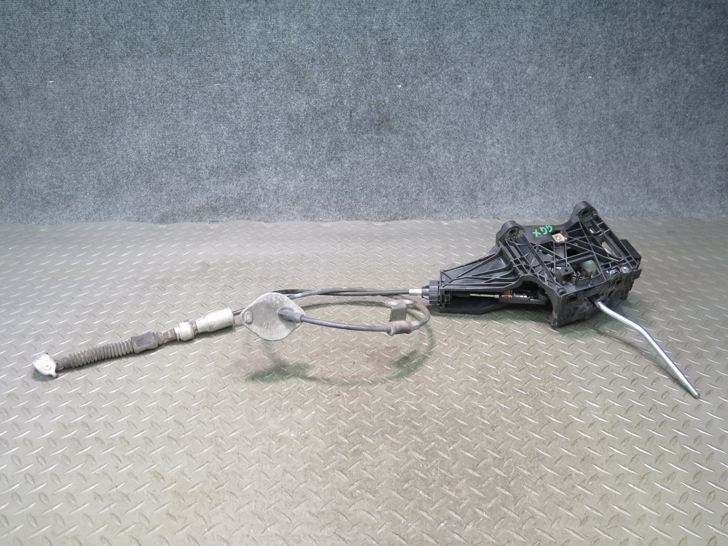 2010-2013 Lexus URJ150L GX460 Automatic Transmission Shifter w Cable