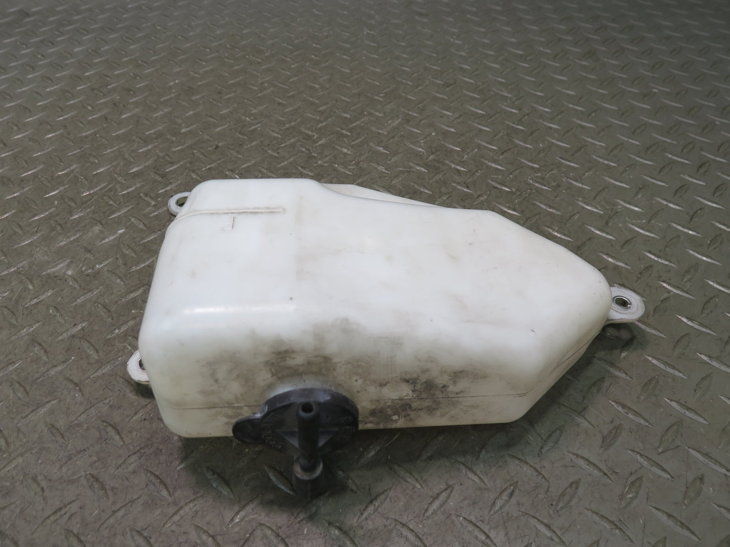 2010-2023 Lexus URJ150L GX460 Engine Coolant Expansion Overflow Reservoir Tank