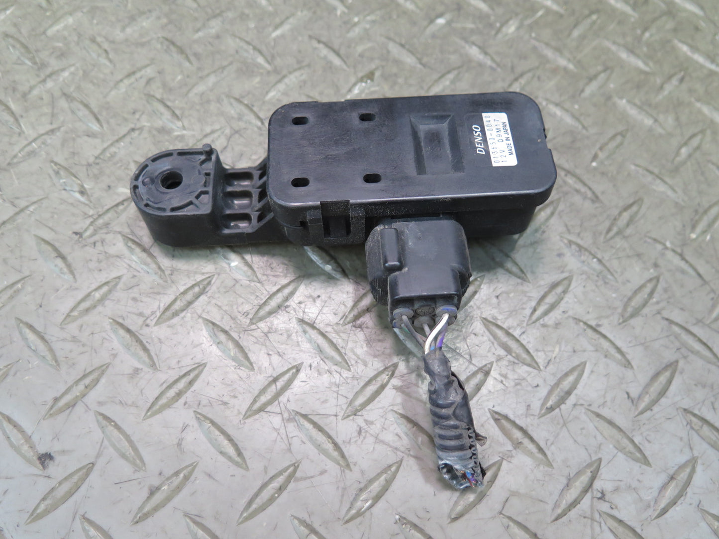 2010-2013 Lexus URJ150L GX460 Ventilation Air Quality Smog Sensor