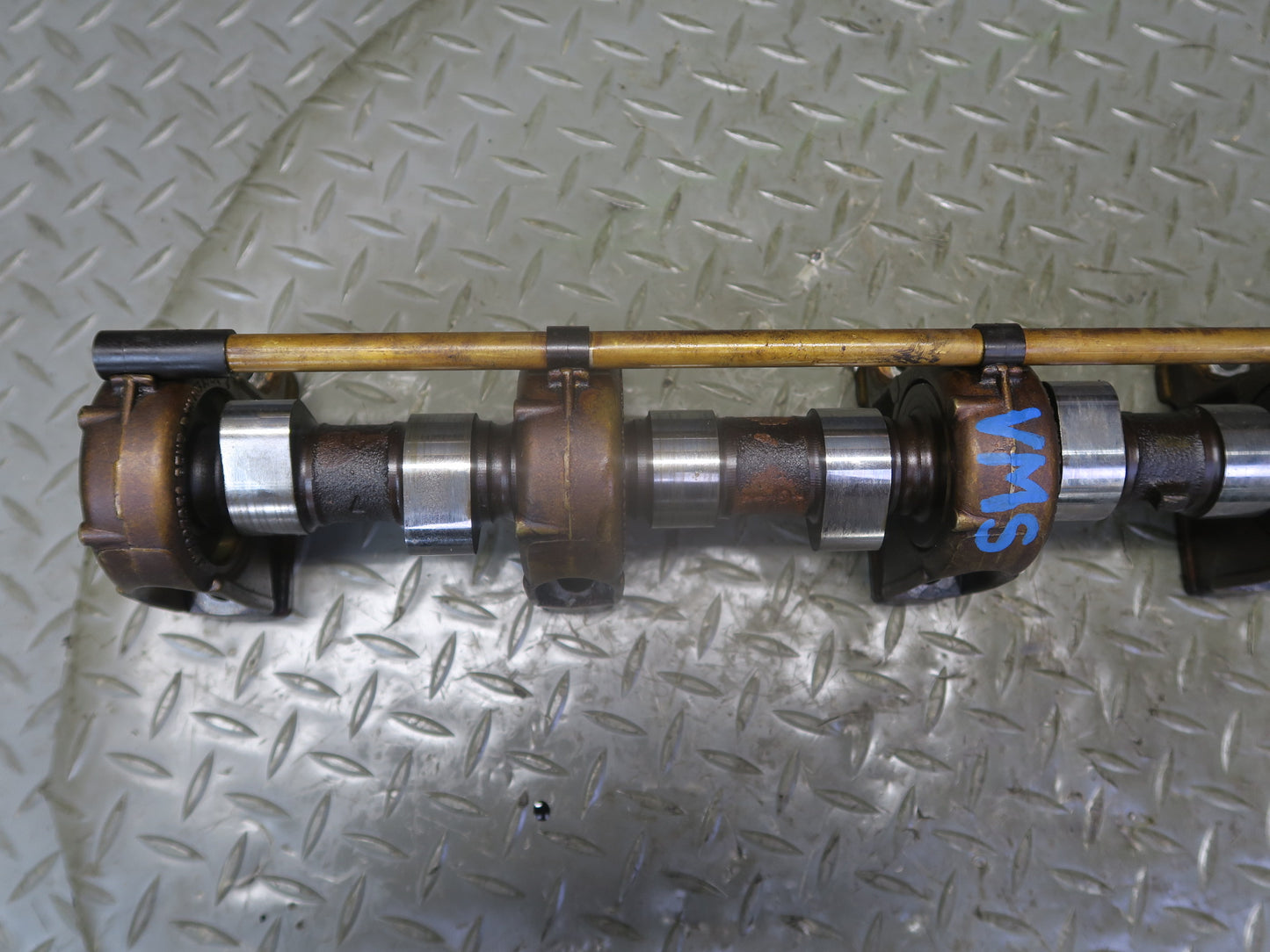 86-91 Mercedes W126 M117 Engine Right Camshaft Assembly w Bolts OEM