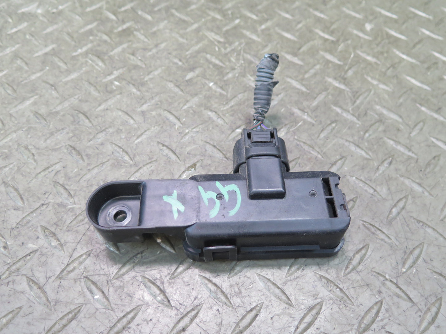 2010-2013 Lexus URJ150L GX460 Ventilation Air Quality Smog Sensor