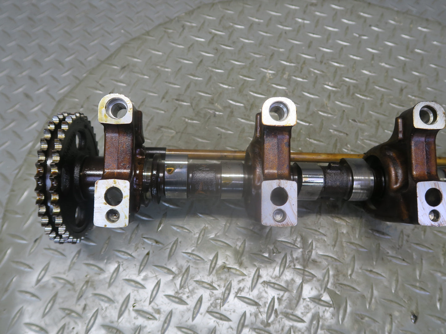 86-91 Mercedes W126 M117 Engine Right Camshaft Assembly w Bolts OEM