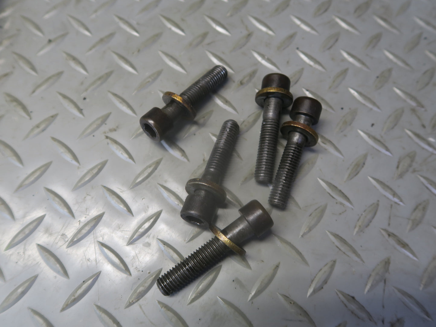 86-91 Mercedes W126 M117 Engine Right Camshaft Assembly w Bolts OEM