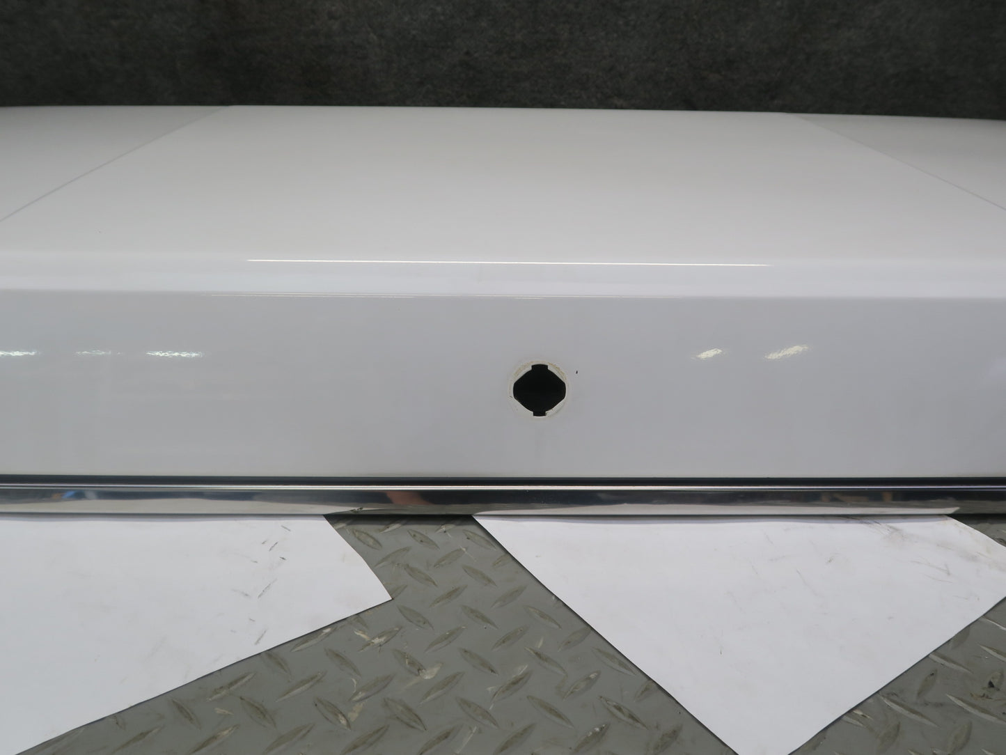 84-88 Toyota Cressida Sedan Rear Trunk Deck Lid Shell Cover Panel White OEM