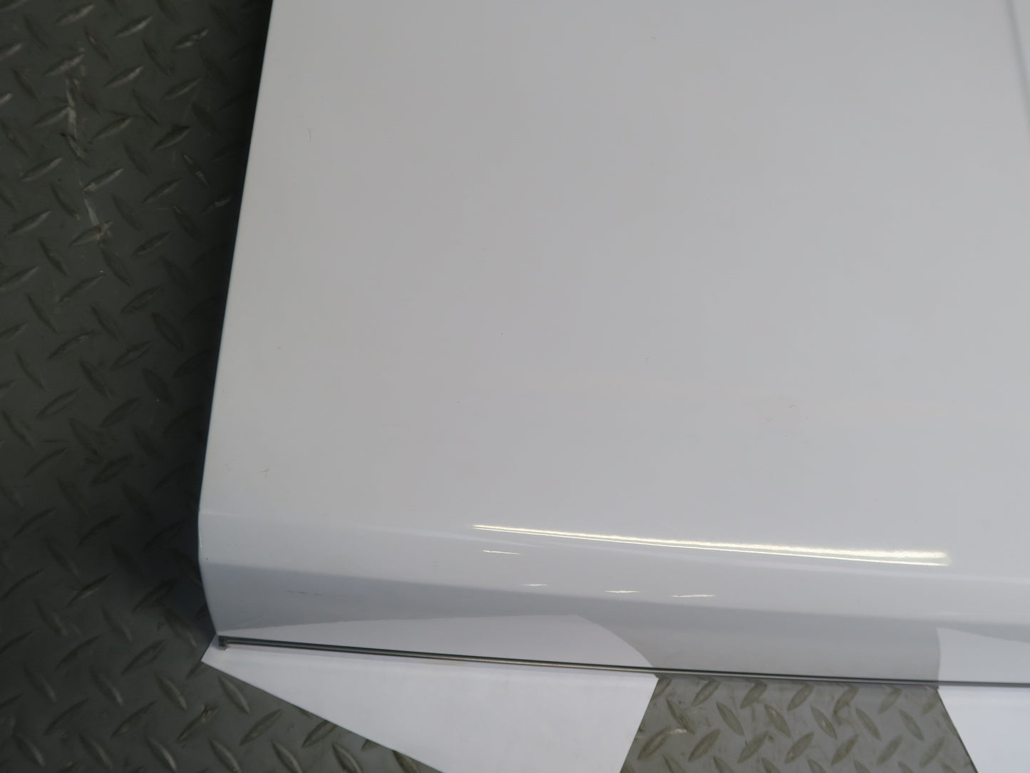 84-88 Toyota Cressida Sedan Rear Trunk Deck Lid Shell Cover Panel White OEM