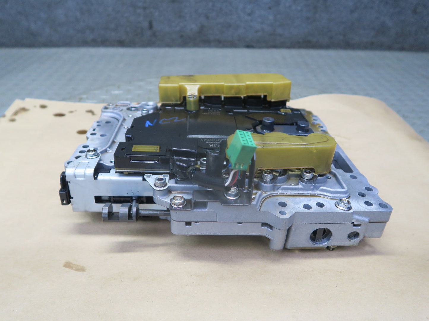 2010 Nissan Z34 370Z RE7R01A Transmission Valve Body Mechatronic OEM