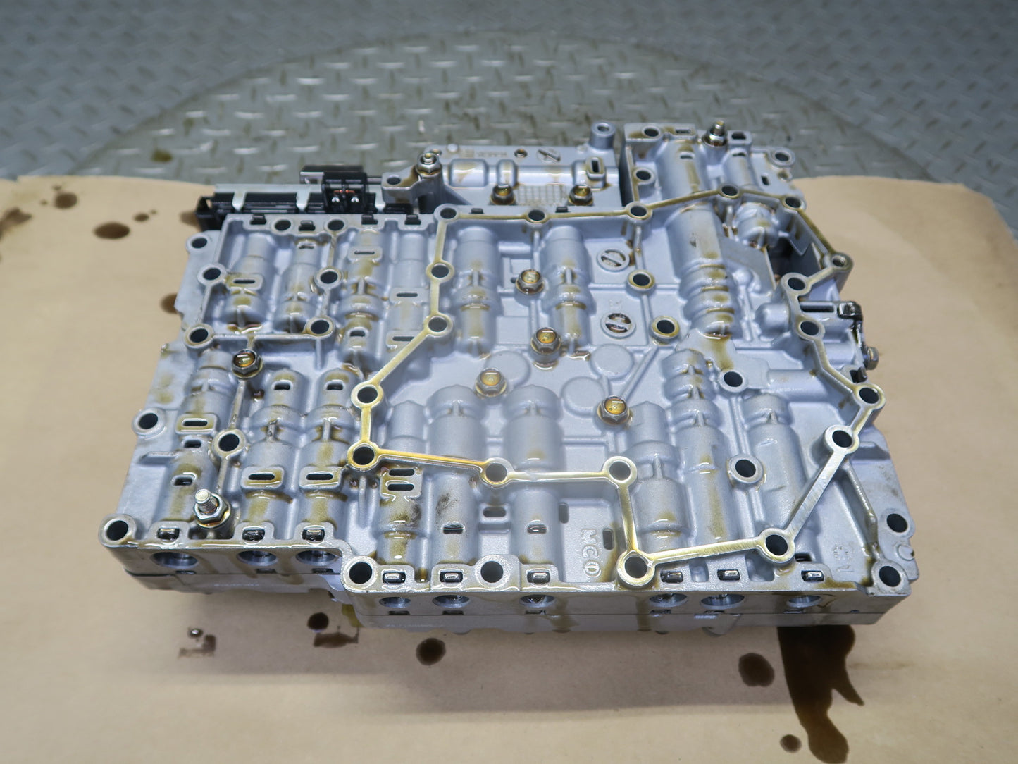 2010 Nissan Z34 370Z RE7R01A Transmission Valve Body Mechatronic OEM
