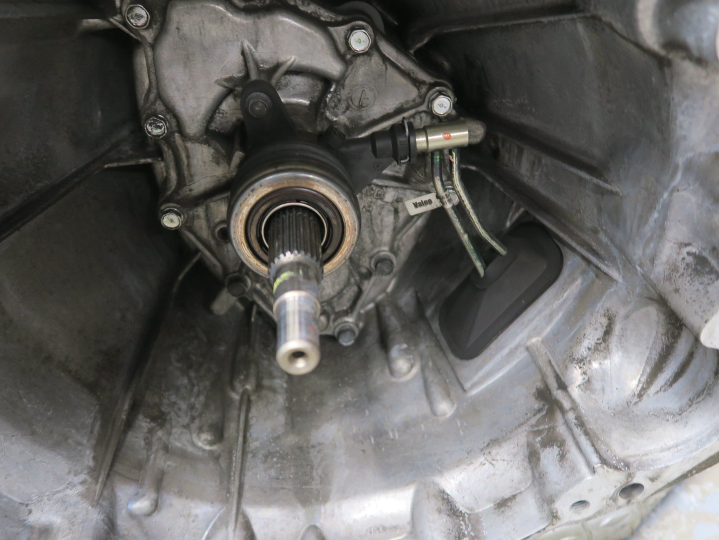 09-20 Nissan Z34 370Z FS6R31A 19" Sport M/T Manual Transmission 31K Miles OEM